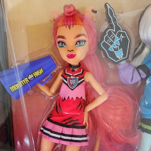 NEW Monster High Gen3 Ghoul Spirit Sporty 6 Pack Doll Set, Deluxe Fashion Dolls - Picture 6 of 12